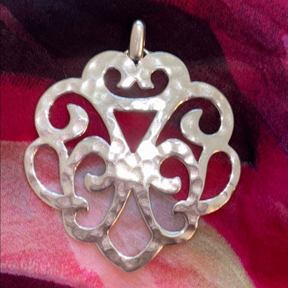 SILPADA Elegant Silver “Eden”Filigree Pendant